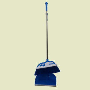 Long Dust Pan with Brush